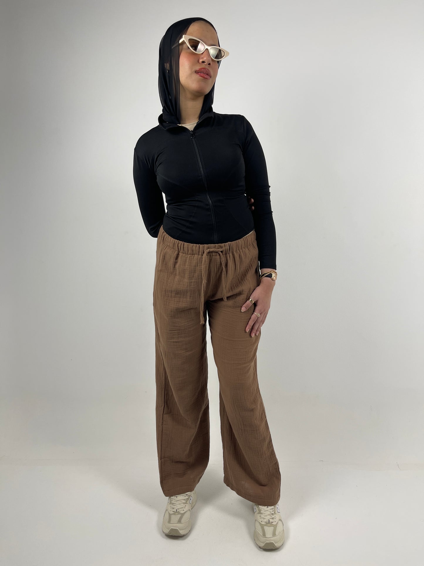 WIDE LEG LINEN PANTS ( BROWN )